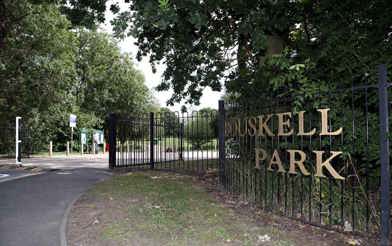 An image of the entrance to Bouskell Park in Blaby