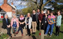 Alberto Costa MP Meets Cosby Yarn Bomb Members